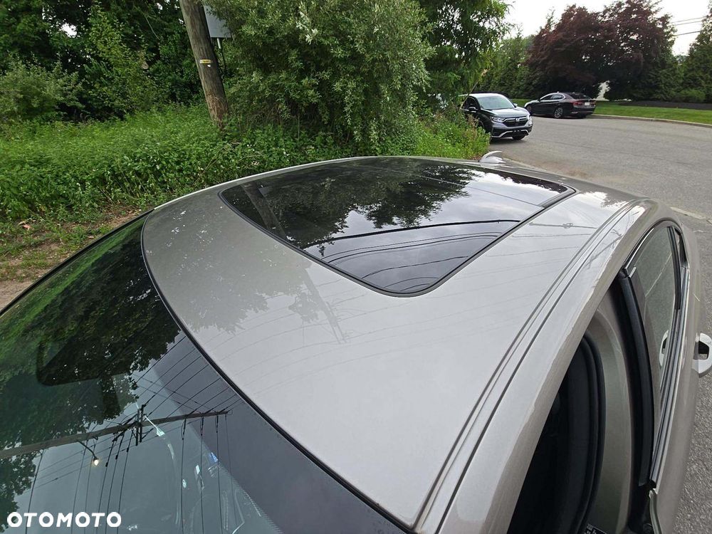 Volvo S60 T6 AWD R-Design - 12