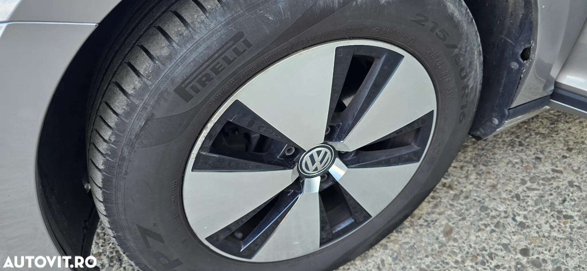 Volkswagen Passat Variant 2.0 TDI DSG Comfortline - 14