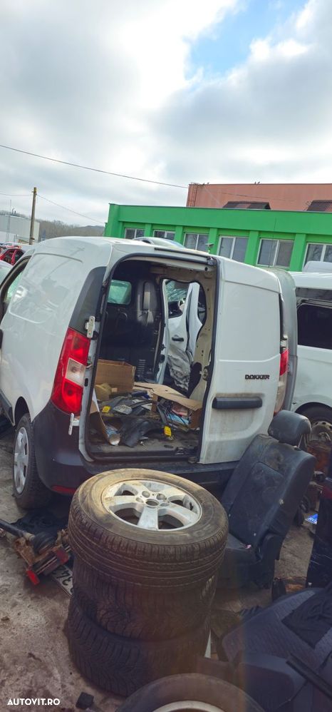 Balama capota stanga fata 6lb986 Dacia Dokker 1 [2012 - 2017] 1.5 DCI - 7