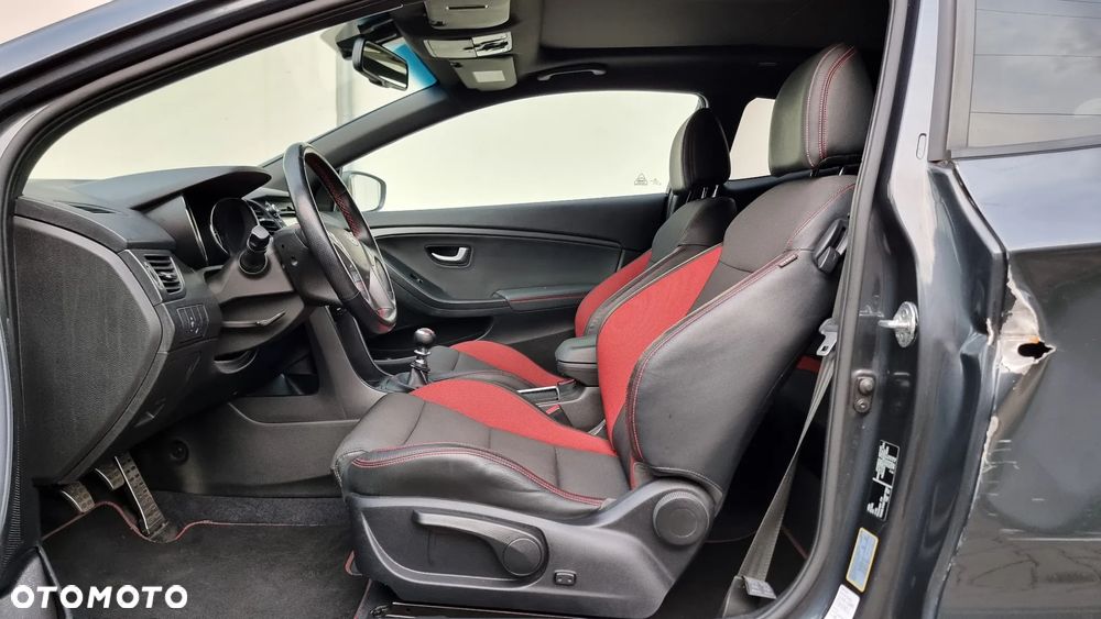 Hyundai i30 1.6 GDI Turbo Sport - 26