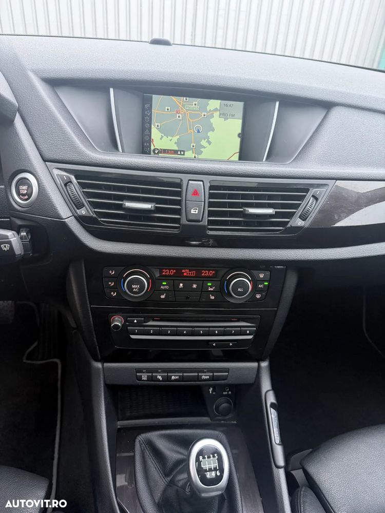 BMW X1 sDrive18d xLine - 21