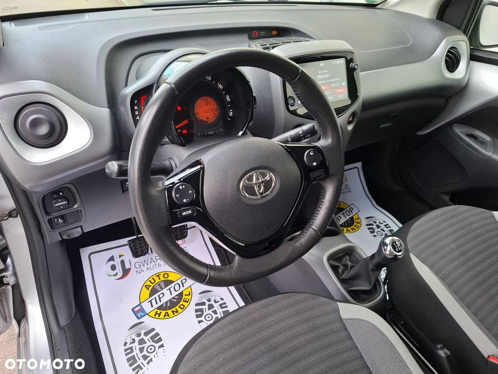Toyota Aygo 1.0 VVT-i JBL Edition - 10