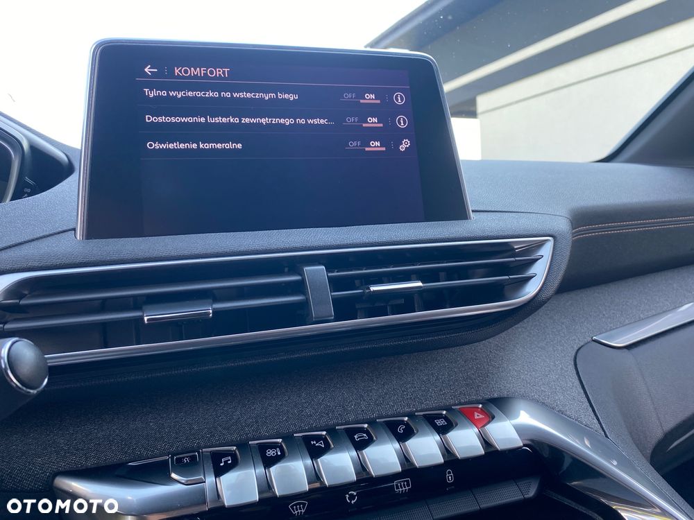 Peugeot 3008 1.2 PureTech Allure S&S - 13