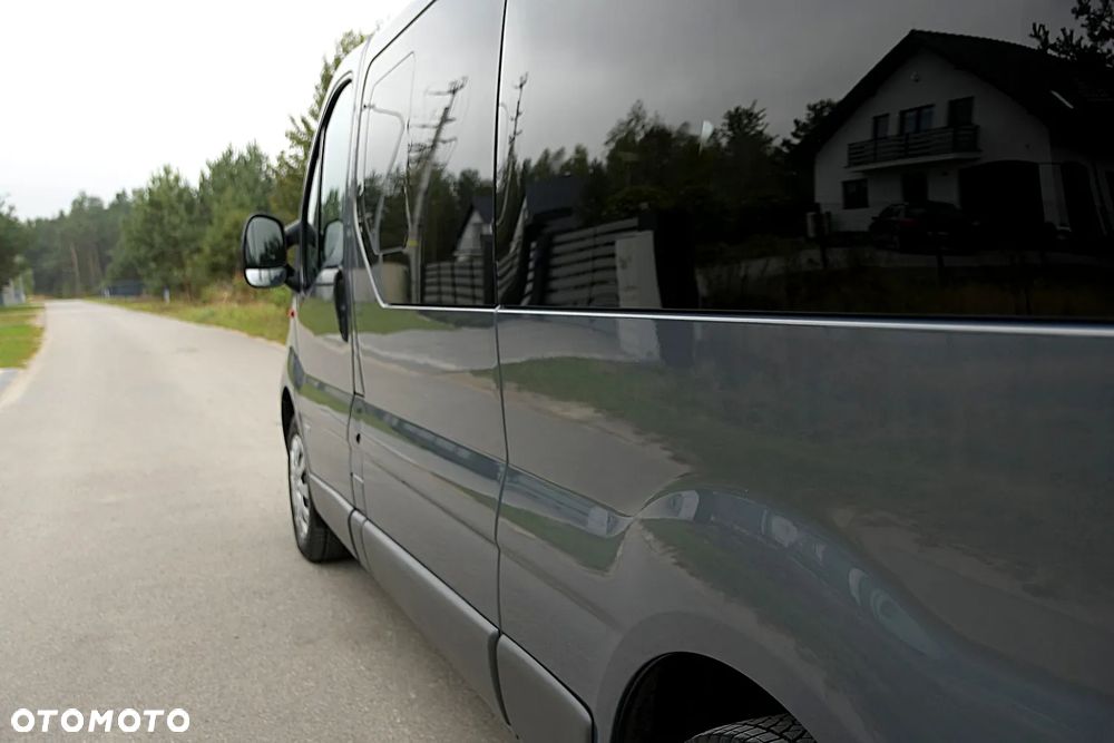 Opel Vivaro - 16