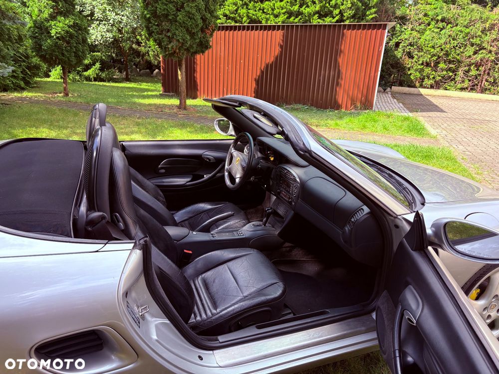 Porsche Boxster - 15