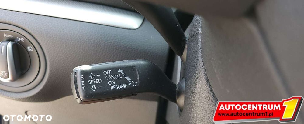 Volkswagen Sharan - 28