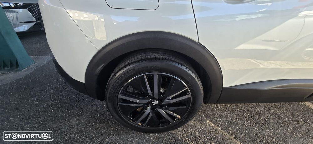 Peugeot 3008 1.6 Hybrid GT e-EAT8 - 12
