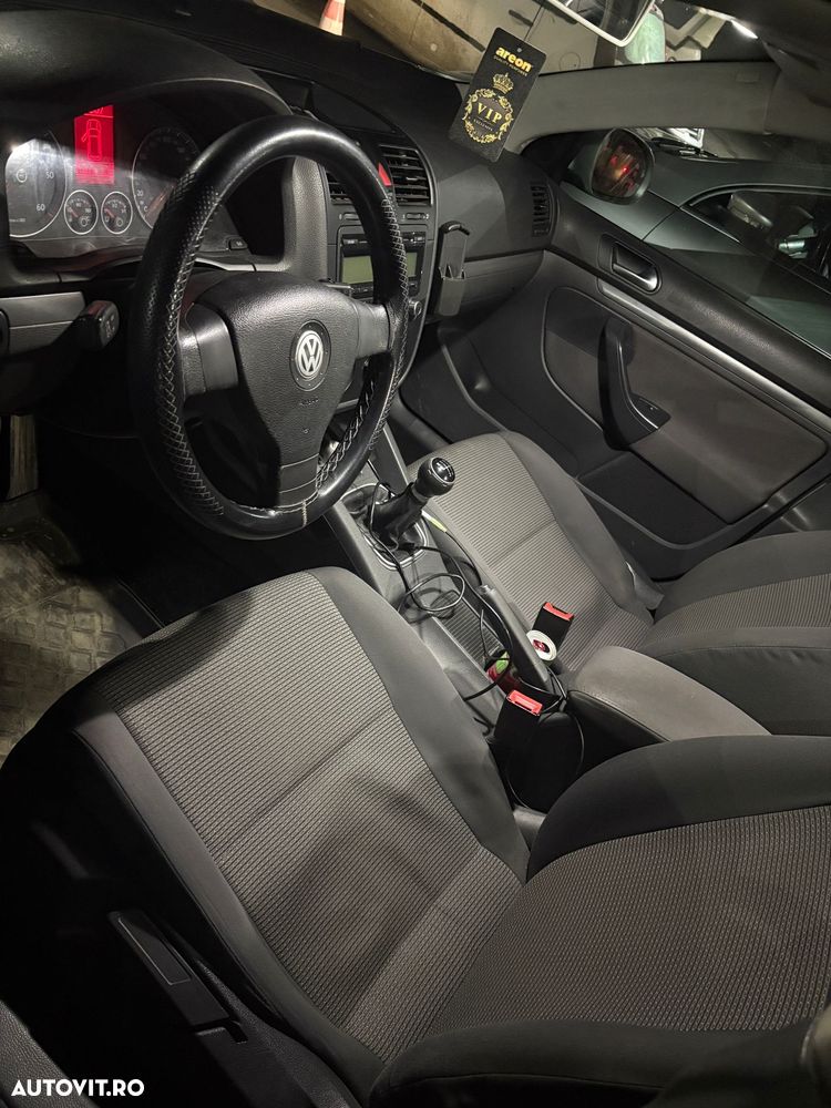 Volkswagen Golf 1.9 TDI BlueMotion Comfortline - 7