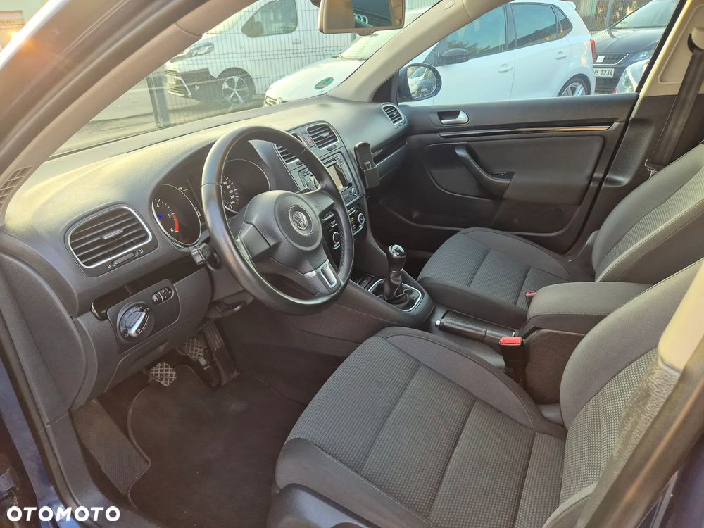 Volkswagen Golf 1.6 TDI DPF Comfortline - 17