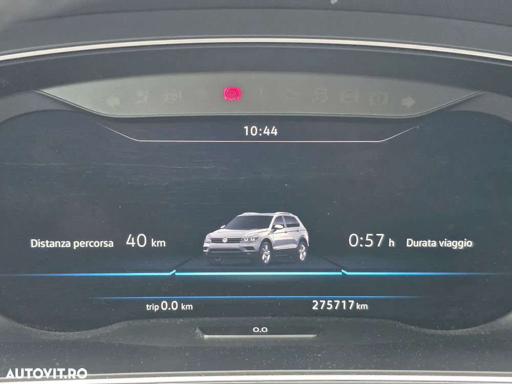 Volkswagen Tiguan 2.0 TDI 4Mot DSG Comfortline - 9