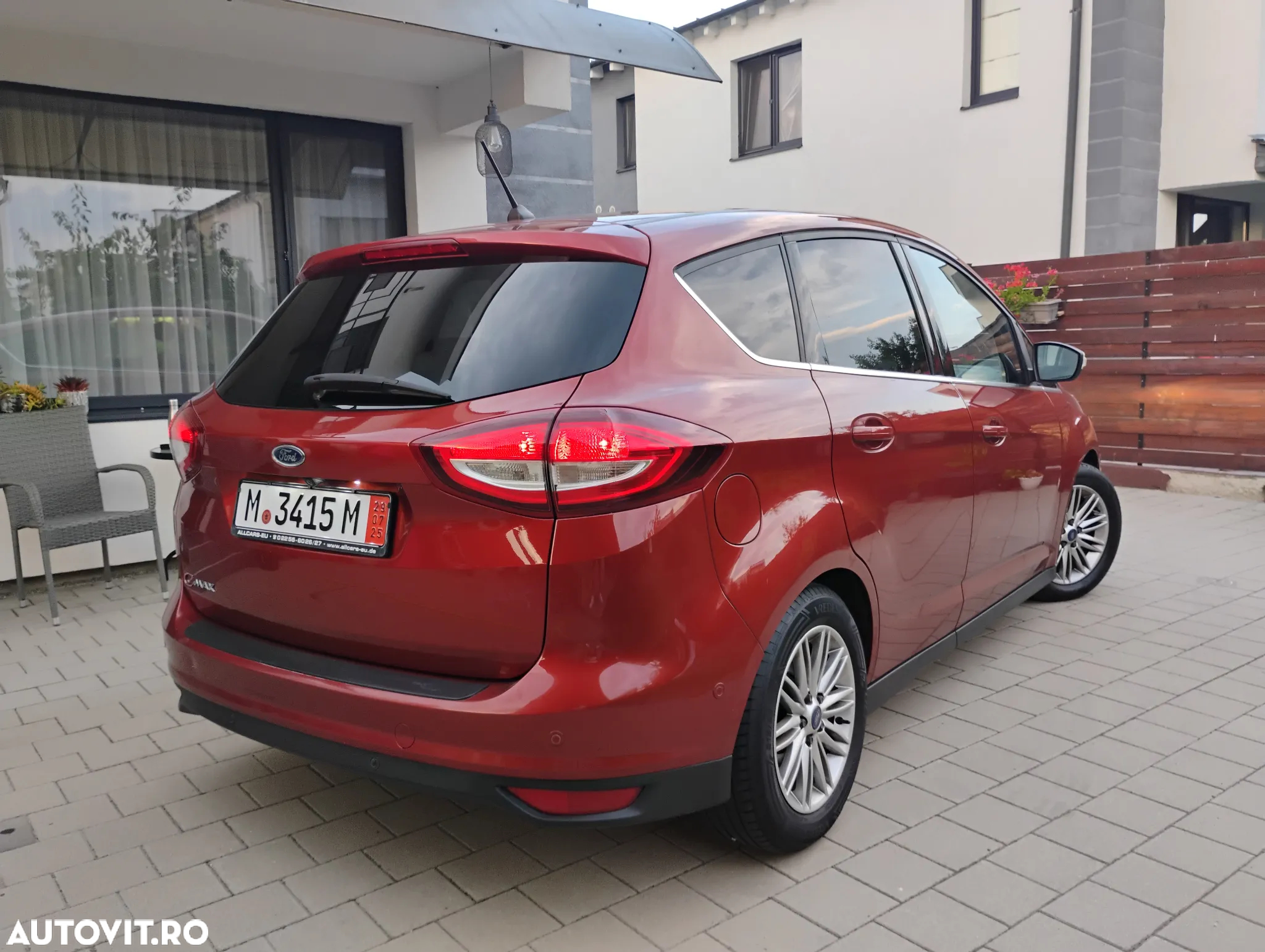 Ford C-Max 1.5 TDCi Start-Stop-System Titanium - 4