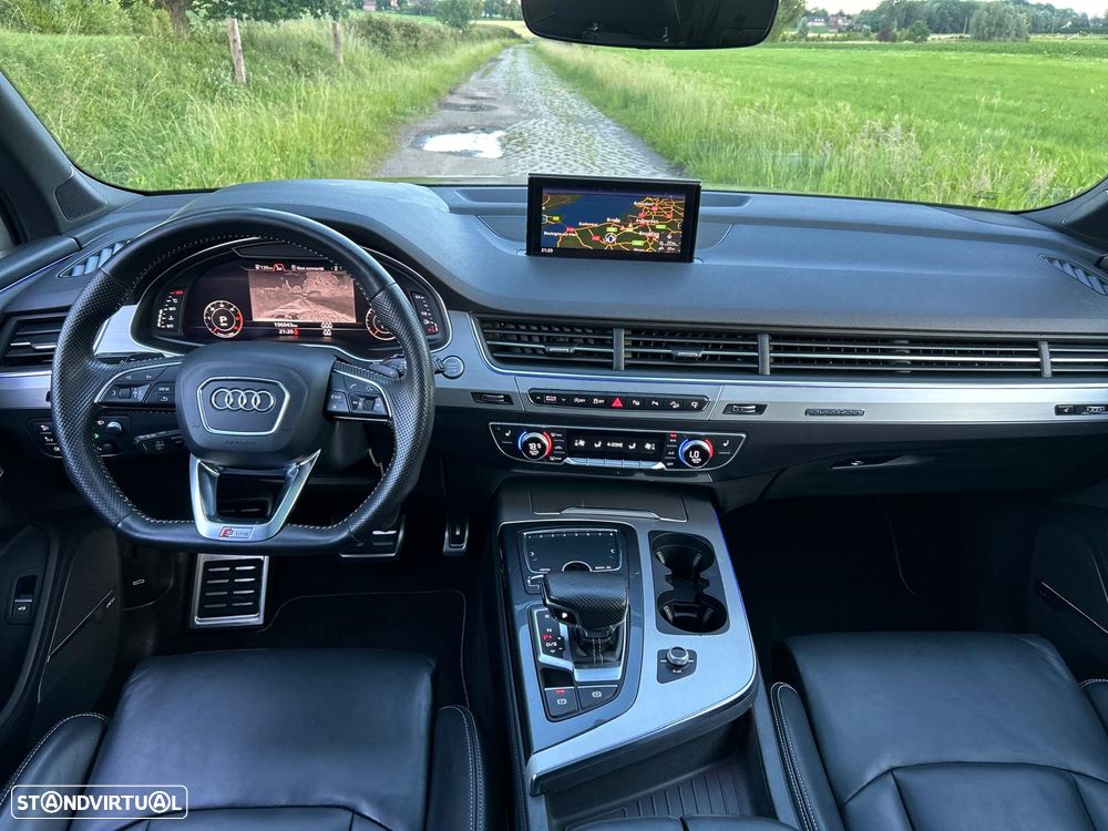 Audi Q7 - 13