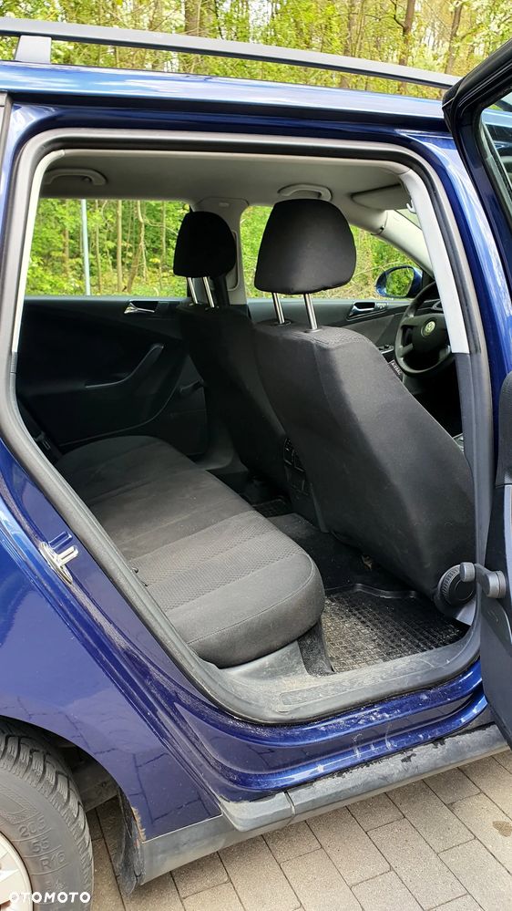 Volkswagen Passat 1.9 TDI Trendline - 11