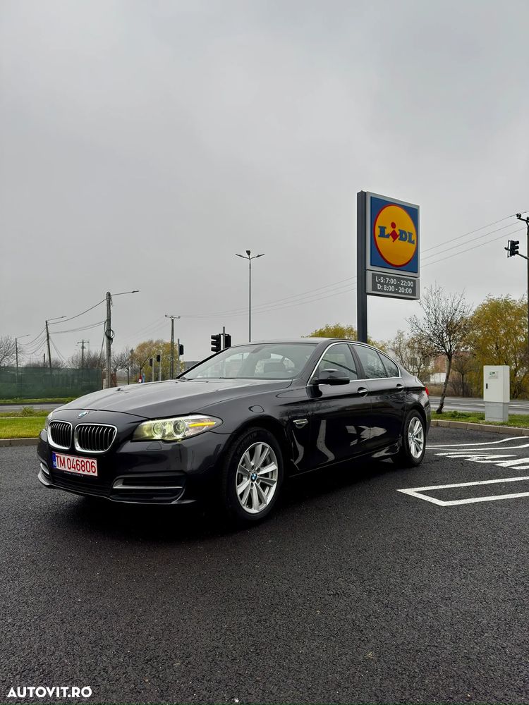BMW Seria 5 528i Aut. - 6