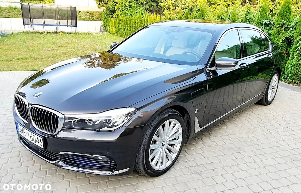 BMW Seria 7 - 2