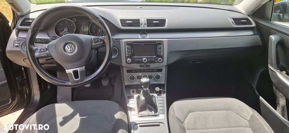 Volkswagen Passat 2.0 TDI BlueMotion Technology DPF Trendline - 5