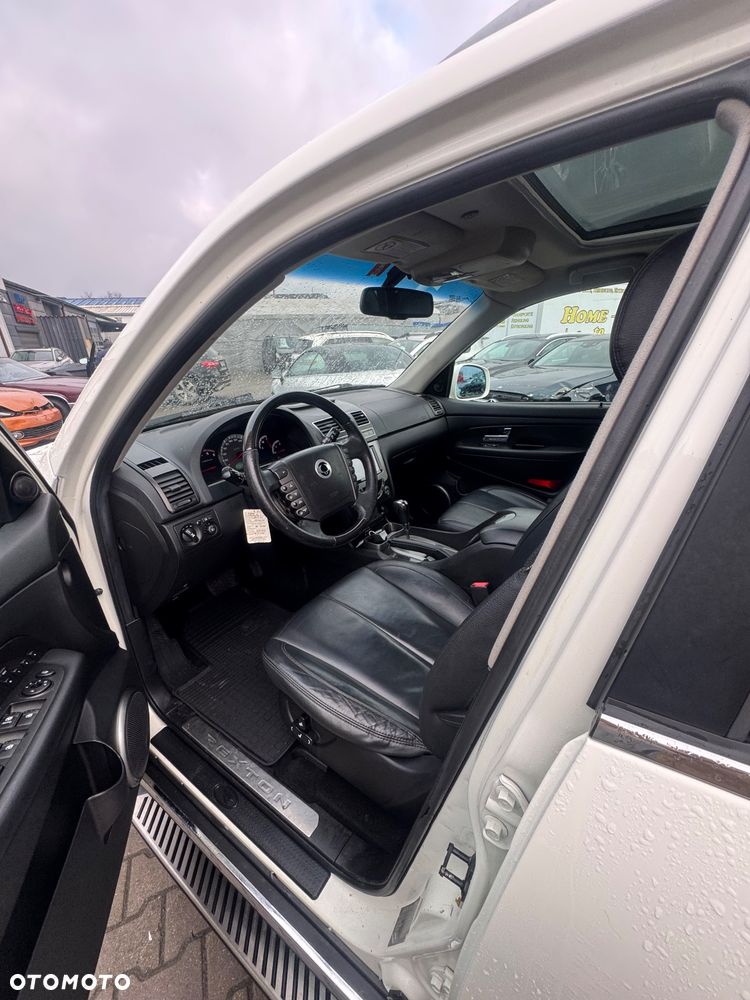 SsangYong/KGM Rexton - 5