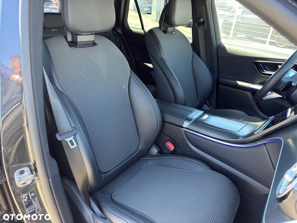 Mercedes-Benz GLC 200 d mHEV 4-Matic Avantgarde - 24