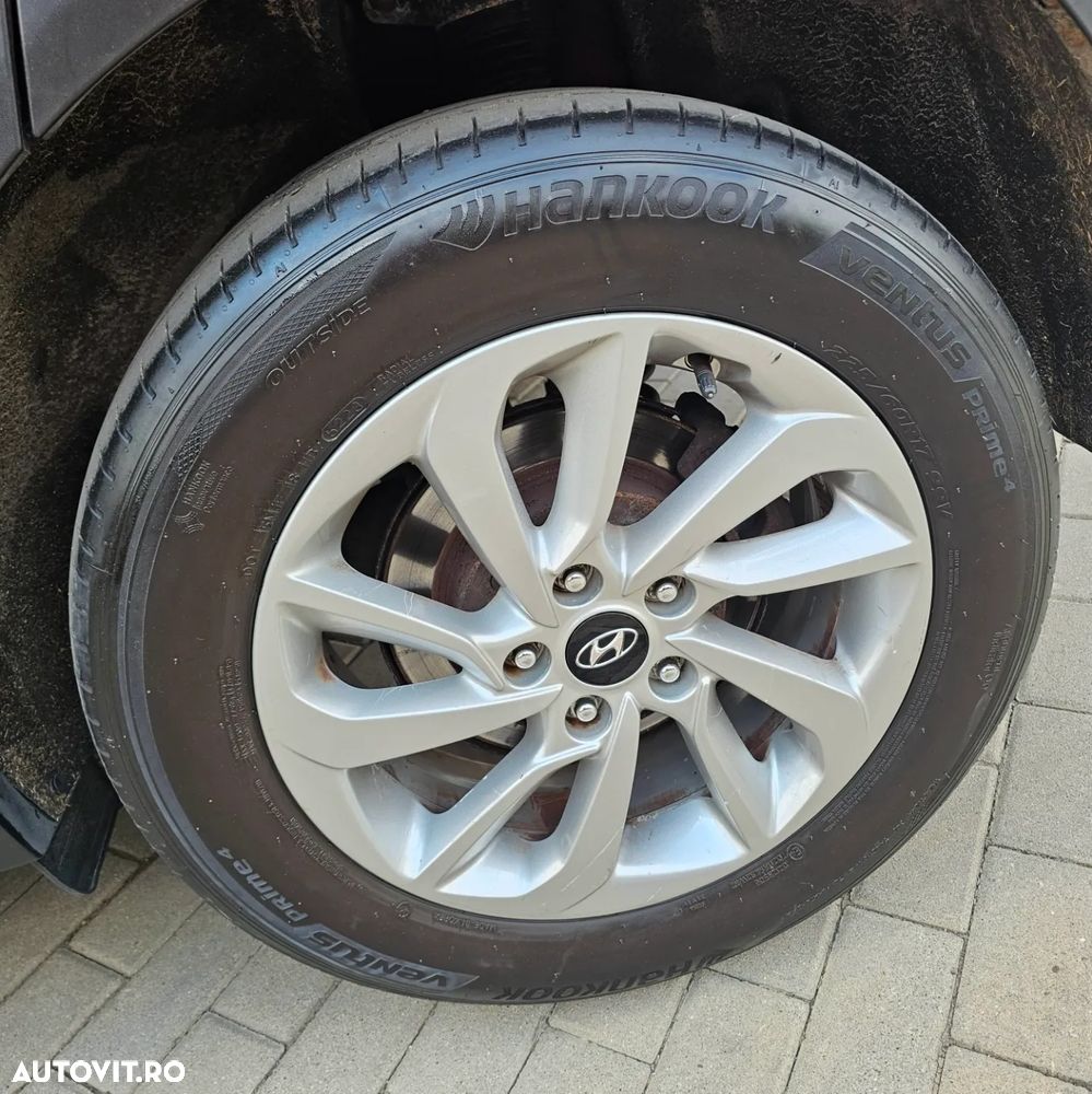 Hyundai Tucson 2.0 CRDI 4WD Advantage - 16