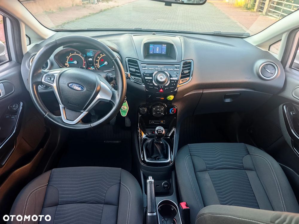 Ford Fiesta 1.0 Titanium X - 10