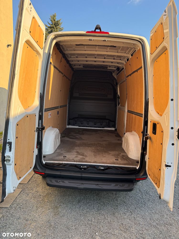 Mercedes-Benz Sprinter e - 5