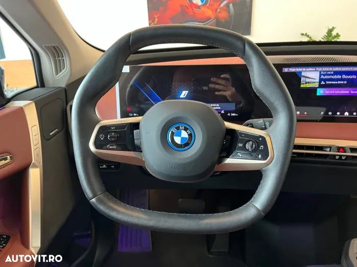 BMW iX xDrive40 - 8