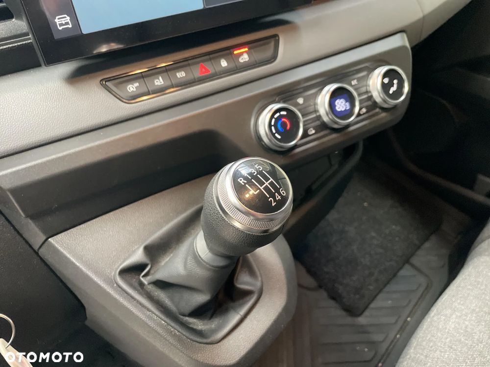 Renault Master - 16