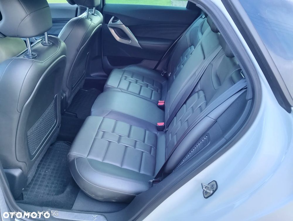 Citroën DS5 2.0 HDi Hybrid4 SoChic MCP - 10