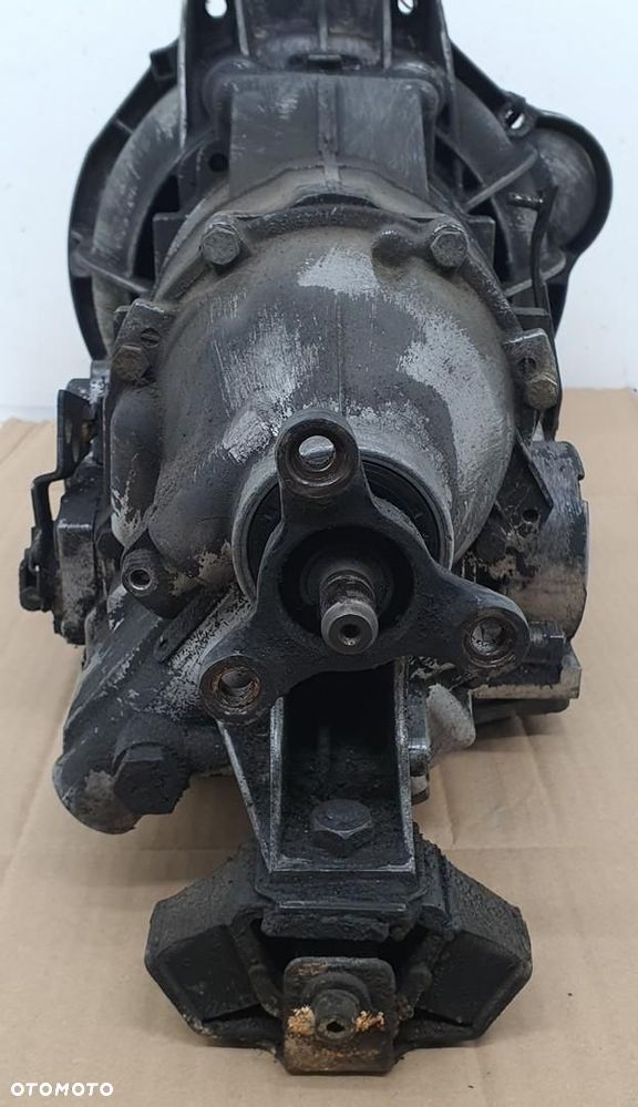 SKRZYNIA BIEGÓW 115270 AUTOMAT MERCEDES W115 W123 3.0 D - 4