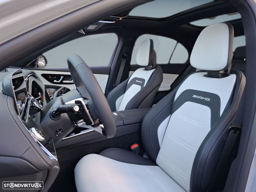 Mercedes-Benz E 53 AMG Hybrid 4Matic+ - 11