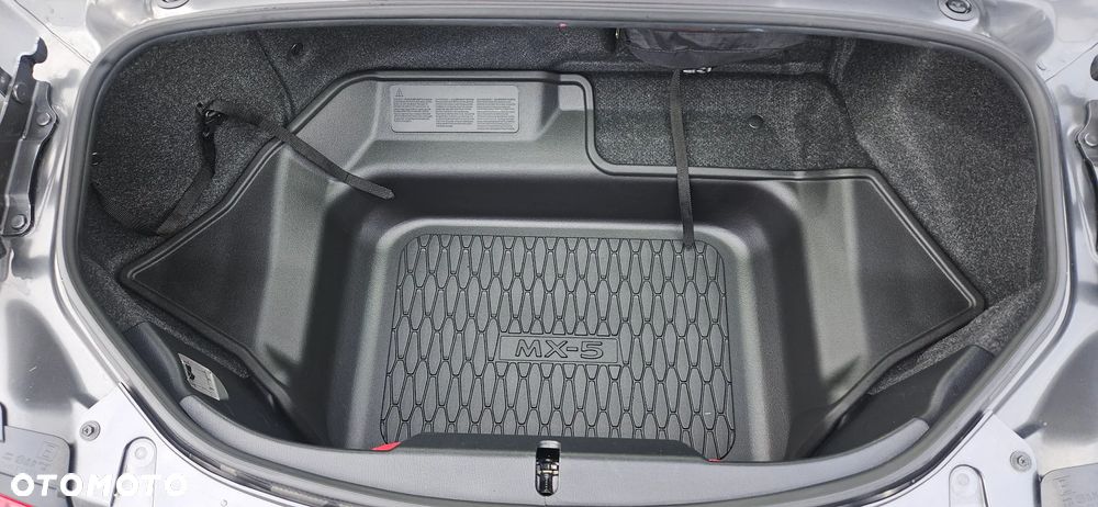 Mazda MX-5 ST SKYACTIV-G 2.0 Homura - 33