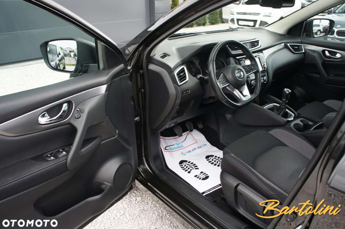 Nissan Qashqai - 11