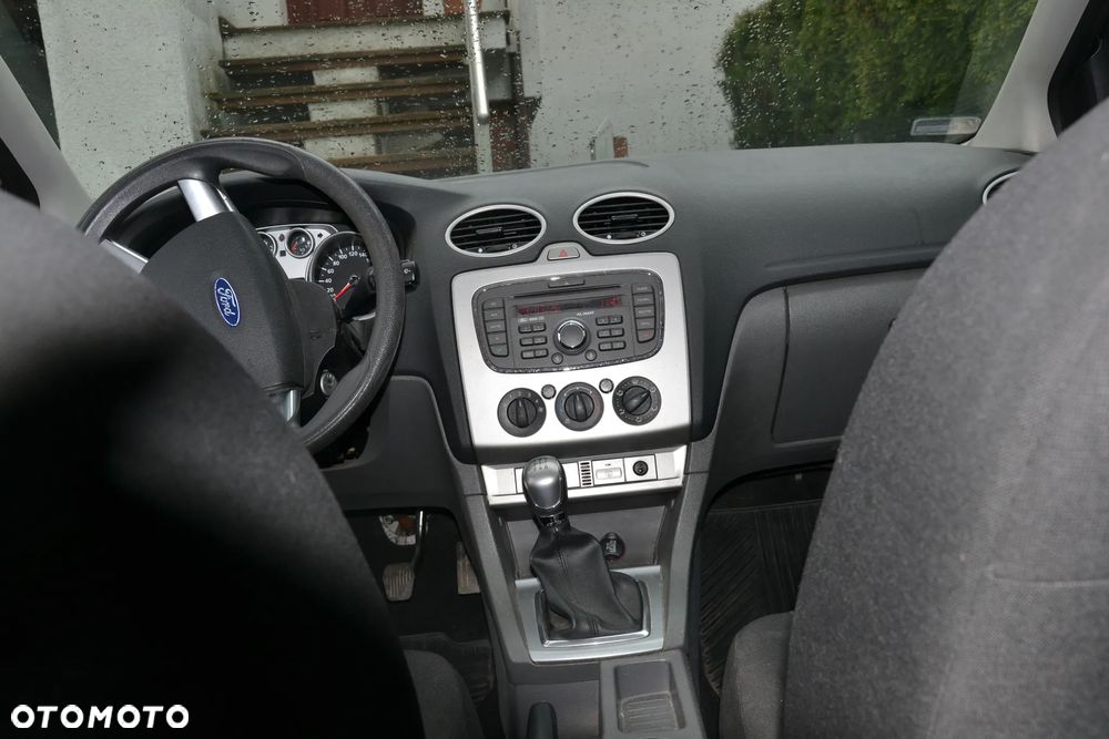 Ford Focus - 12