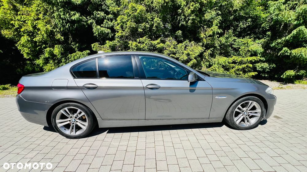 BMW Seria 5 520d - 9
