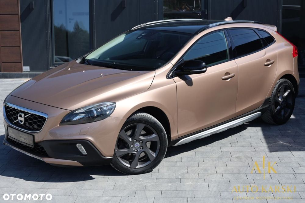Volvo V40 Cross Country - 3