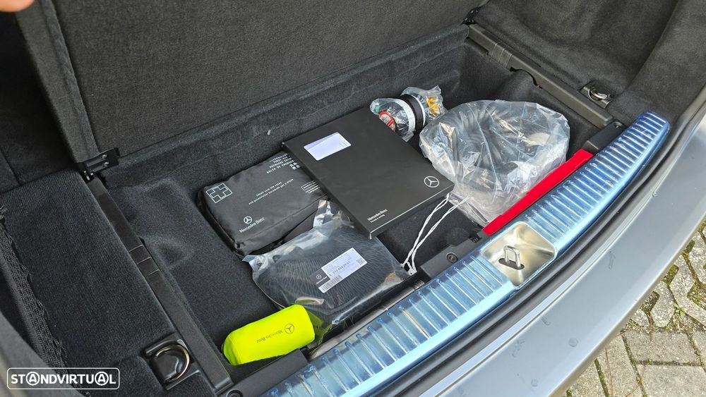 Mercedes-Benz E 300 de 9G-TRONIC AMG Line - 5