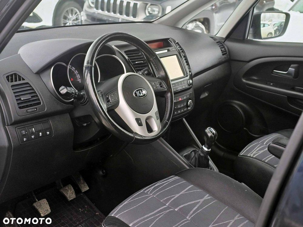Kia Venga 1.4 Business Line - 15