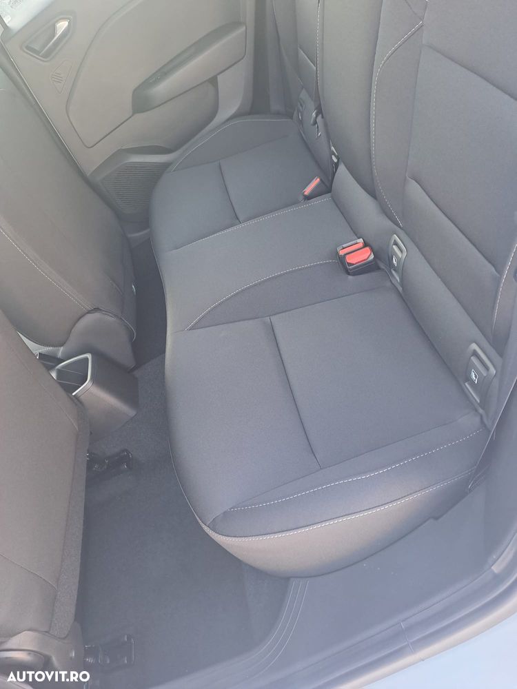 Renault Clio V Blue dCi 100 Evolution - 11