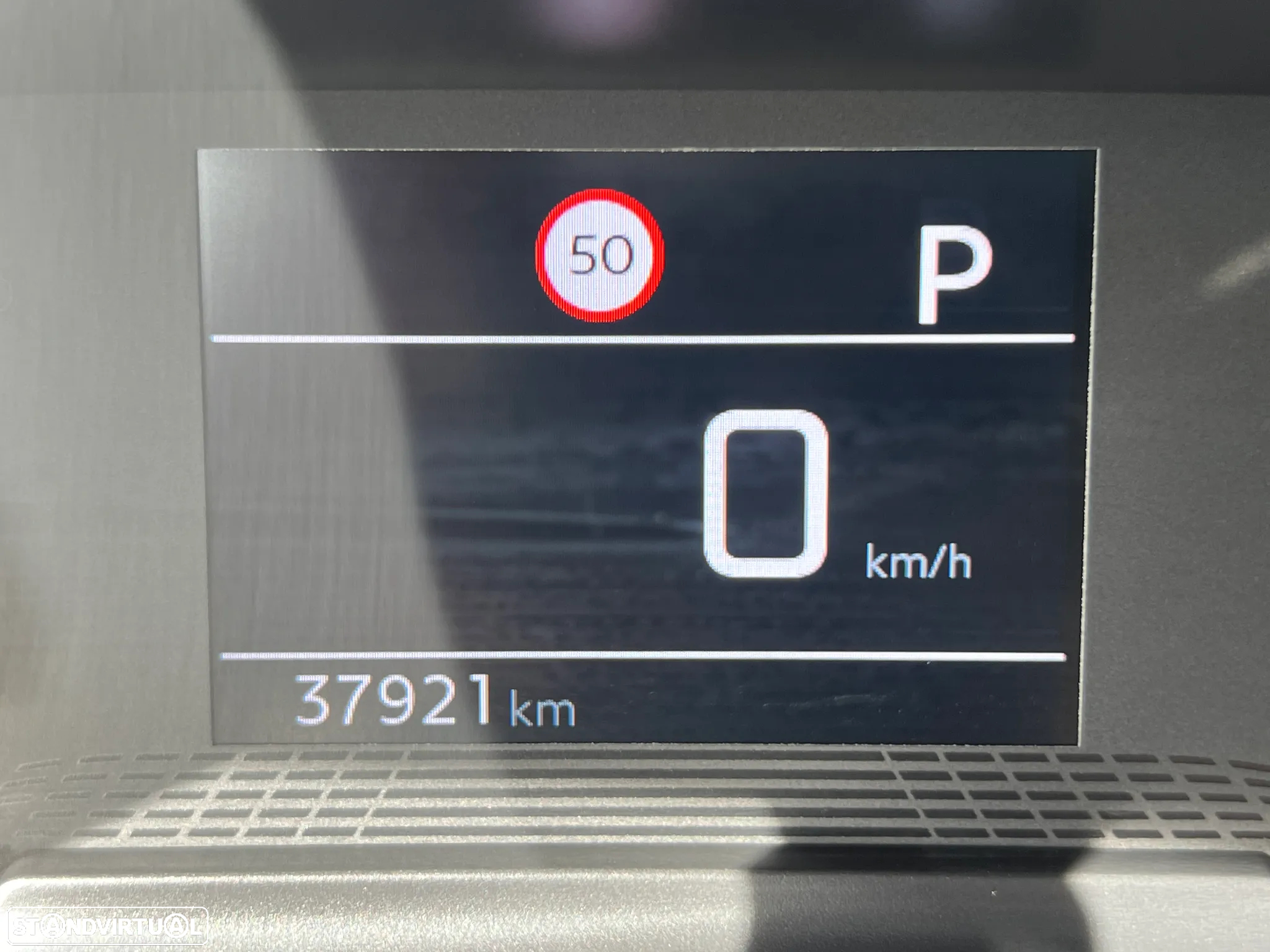 Peugeot 208 1.2 PureTech Allure Pack EAT8 - 24