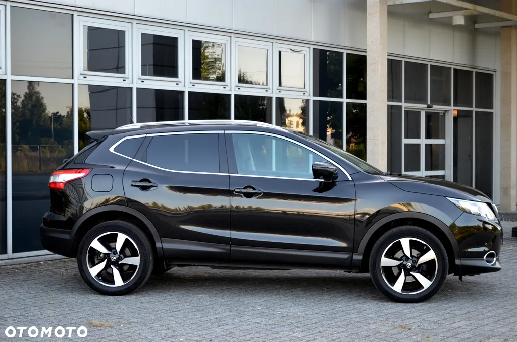 Nissan Qashqai 1.6 DIG-T 360 - 3
