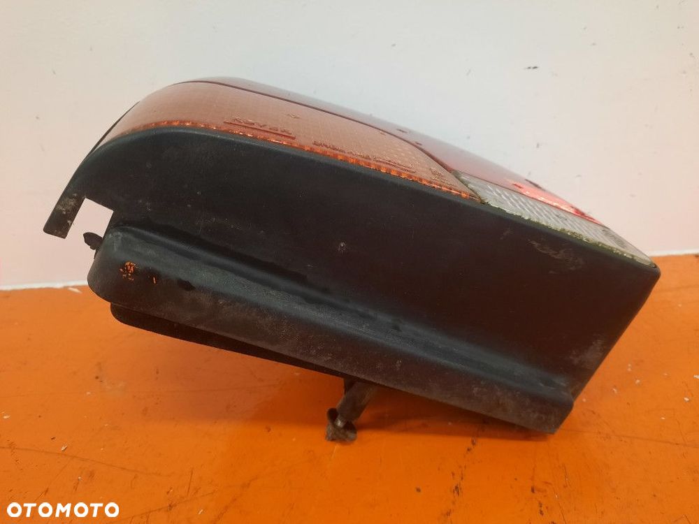 LIGIER AMBRA 99-06 LAMPA TYŁ LEWA ZEWNĘTRZNA - 4