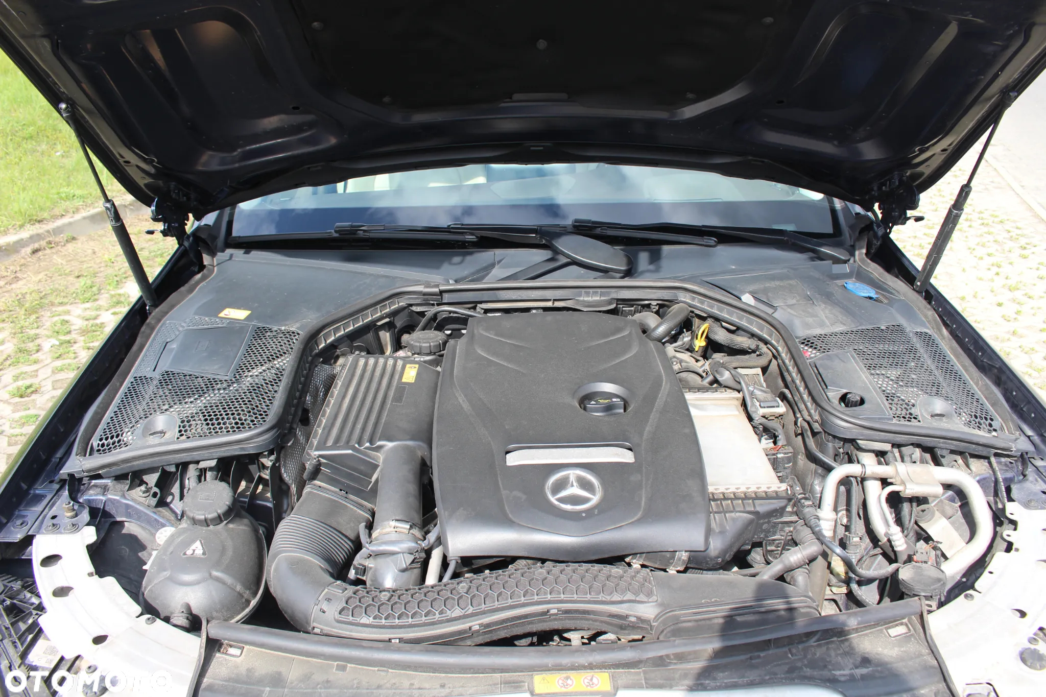 Mercedes-Benz Klasa C 200 4-Matic 7G-TRONIC - 26