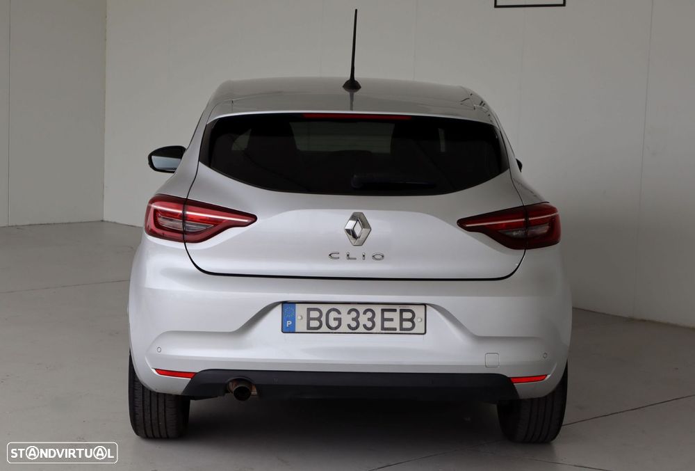 Renault Clio - 7