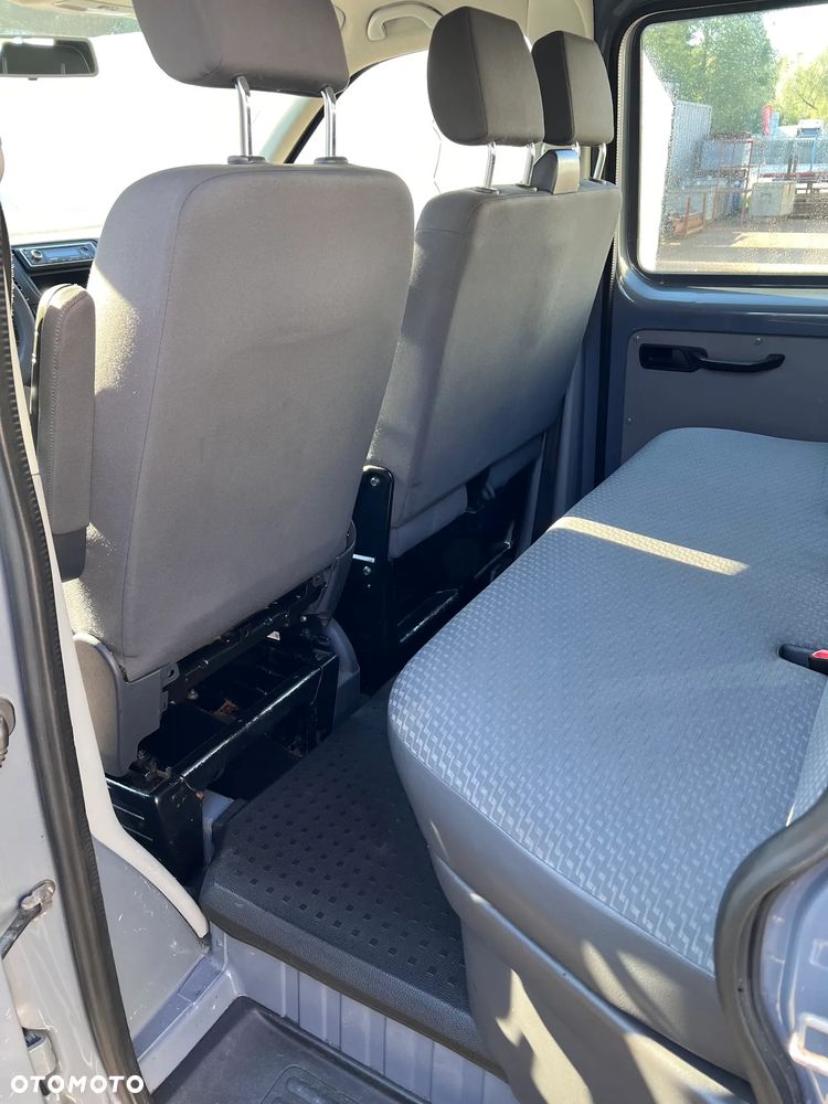 Volkswagen TRANSPORTER - 13