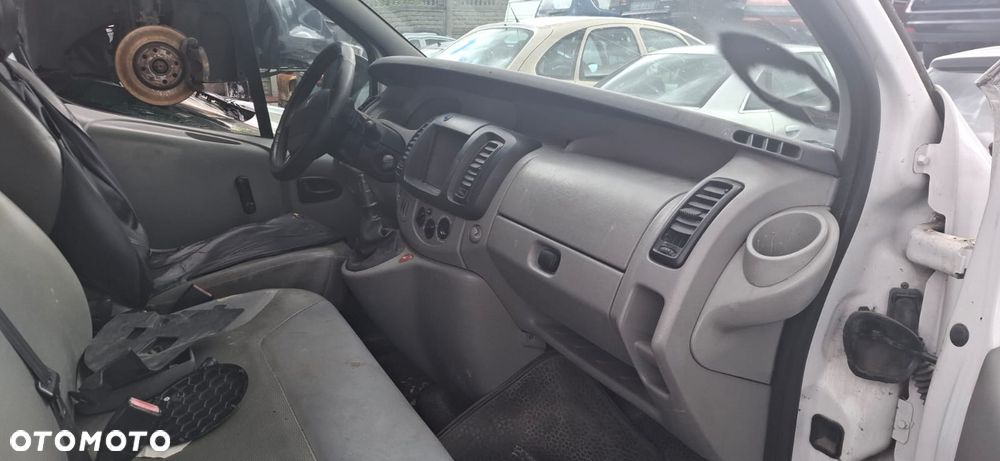 RENAULT TRAFIC II 01-06 1.9dCi HAK HOLOWNICZY BELKA - 16
