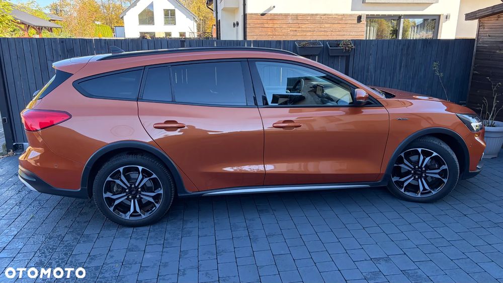 Ford Focus 1.0 EcoBoost Active - 5