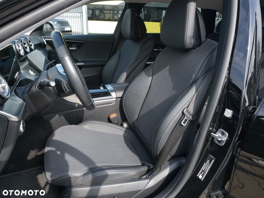 Mercedes-Benz Klasa C 220 d 9G-TRONIC - 13