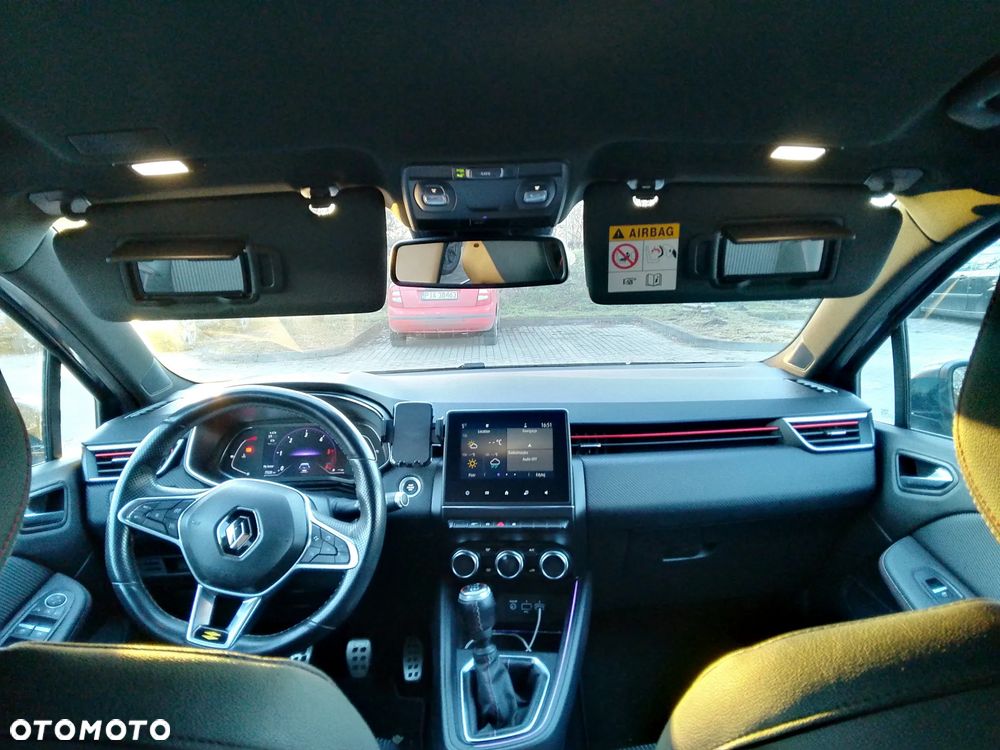 Renault Clio BLUE dCi 115 BUSINESS EDITION - 16