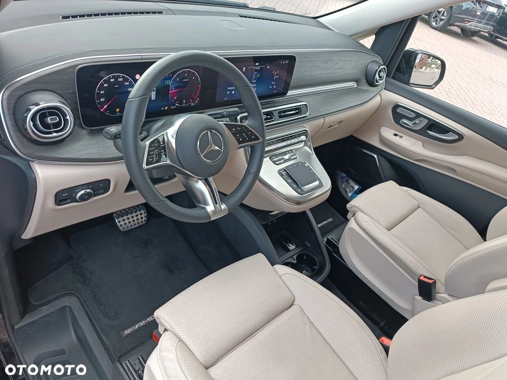 Mercedes-Benz Klasa V 2025