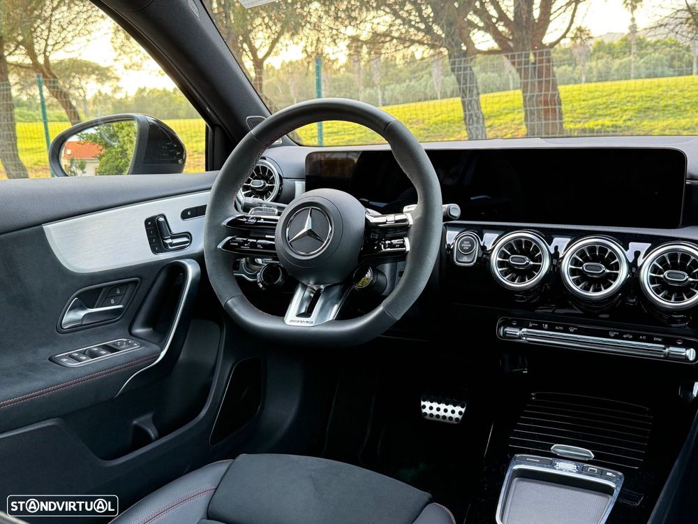Mercedes-Benz A 45 AMG S 4Matic+ - 27